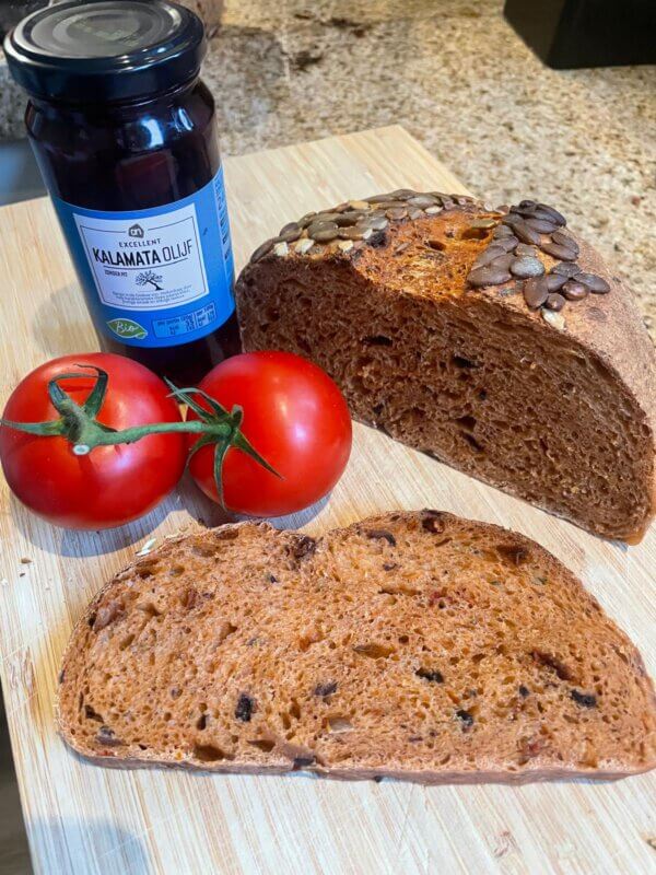 Special: Tomaten-Olijvenbrood  (Bio)